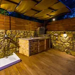 Filoxenia Oliva Blu-seaview With Private Pool Villa
